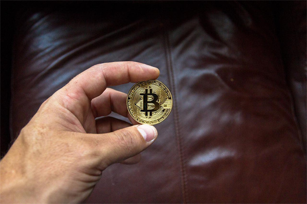 国金证券：加息仍是小概率事件 重点关注通胀粘性对美联储降息节奏的扰动